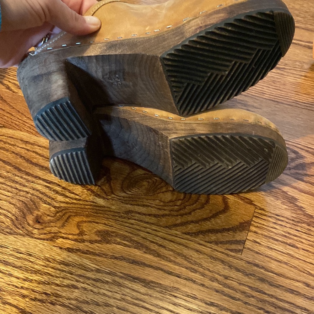 Tessa clogs - Picture 2 of 3
